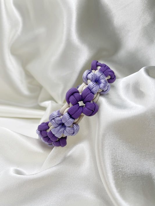 Mini Flower Power Halsband für sehr kleine Hunde wie Zwergdackel in deinen Wunschfarben